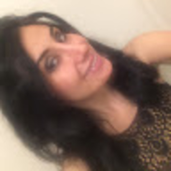 Meet your Posher, Mel - Picture 1 of 1